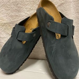 NWT Boston Birkenstock Suede Size 41 (women’s 9.5)